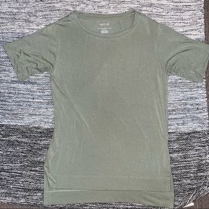 Women’s shirt